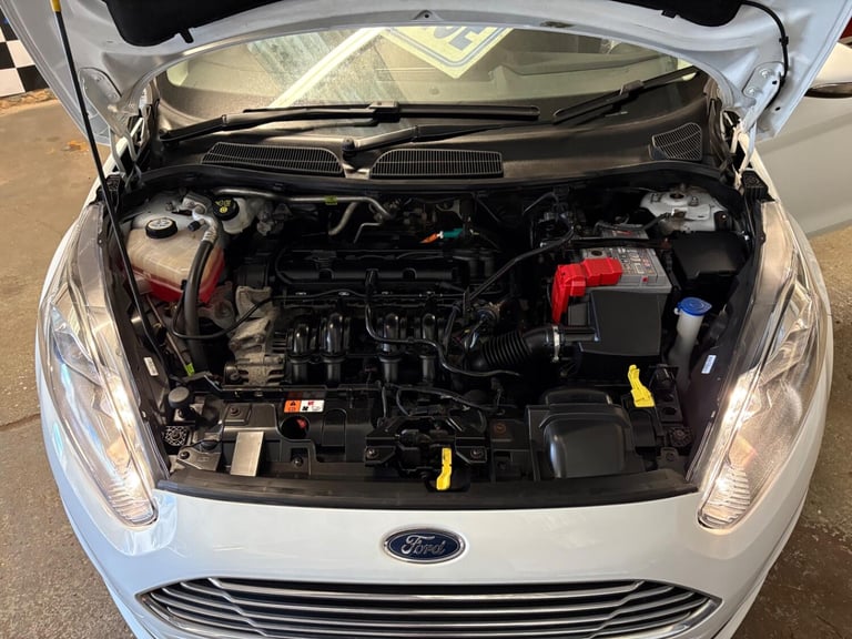 FORD FIESTA 1.25 Style 2014