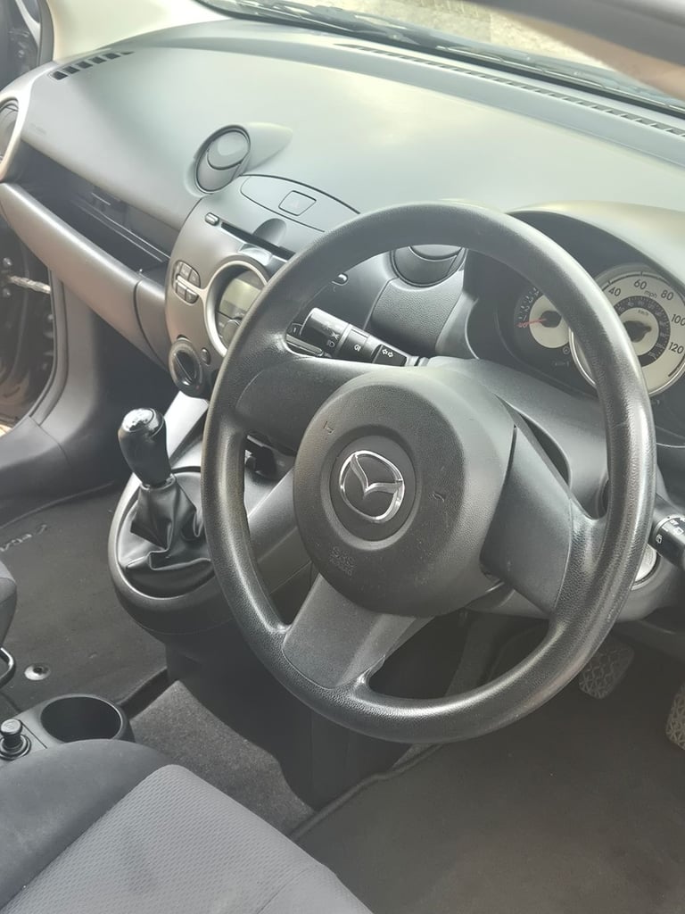 Mazda 2 2008 FULL YEAR MOT. Manual 1.4 Cheap insurance £20 Tax