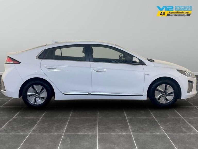 2020 Hyundai IONIQ 1.6 GDi Hybrid Premium 5dr DCT HATCHBACK PETROL/ELECTRIC Automatic