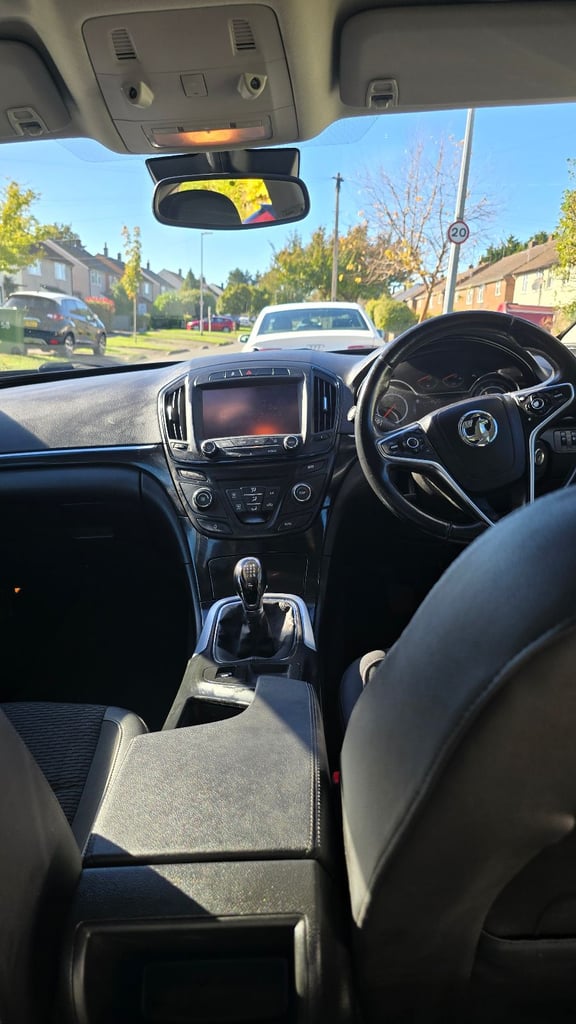 Vauxhall, INSIGNIA, Hatchback, 2017, Manual, 1598 (cc), 5 doors