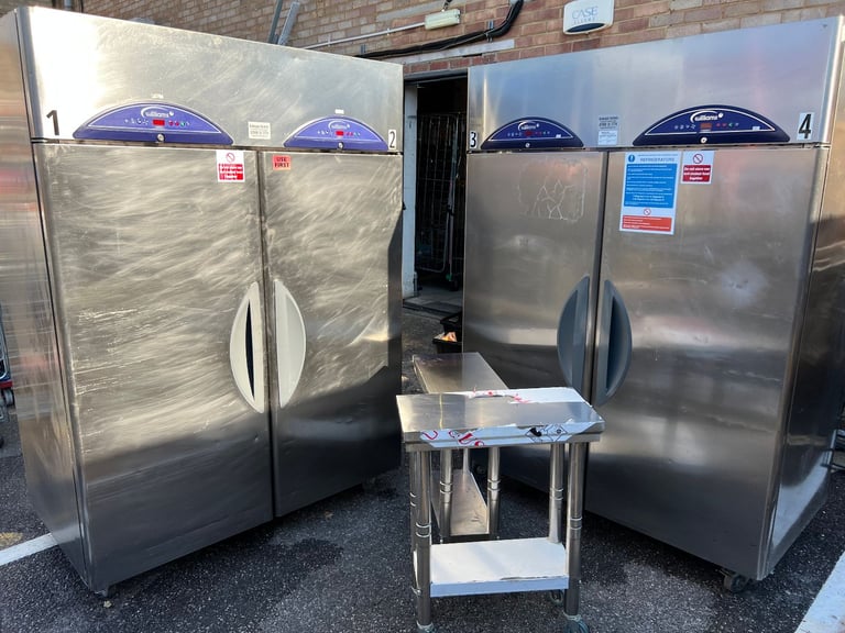 WILLIAMS 2 DOORS FRIDGE SERVICED TESTED TWIN MOTOR CATERING COMMERCIAL SHOP 