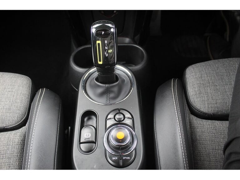 2020 MINI Electric Hatch Cooper SE Level 2 Hatchback Electric Automatic