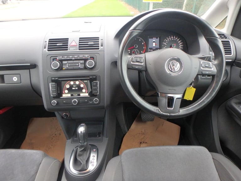 2011 Volkswagen Touran 1.4 Tsi Automatic Dsg 7 Seater Highline  Automatic