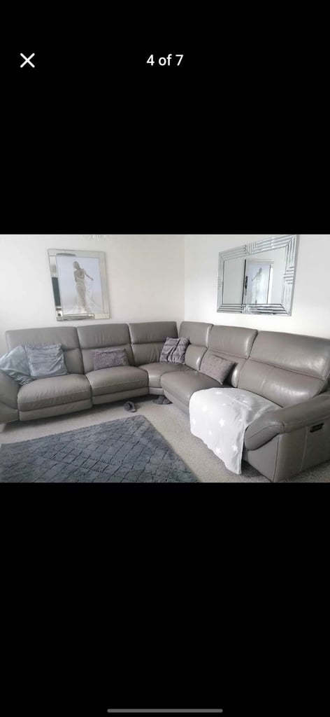 3m X 3m recliner sofa 