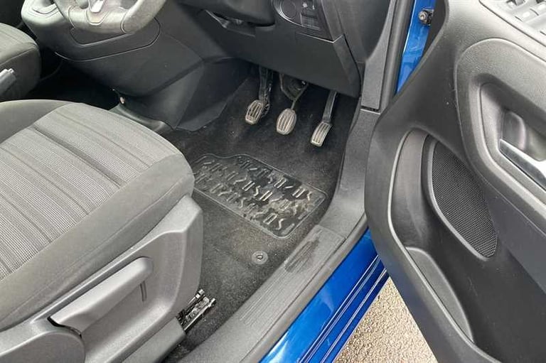 2022 Vauxhall Combo Life 1.5 Turbo D SE 5dr MPV DIESEL Manual