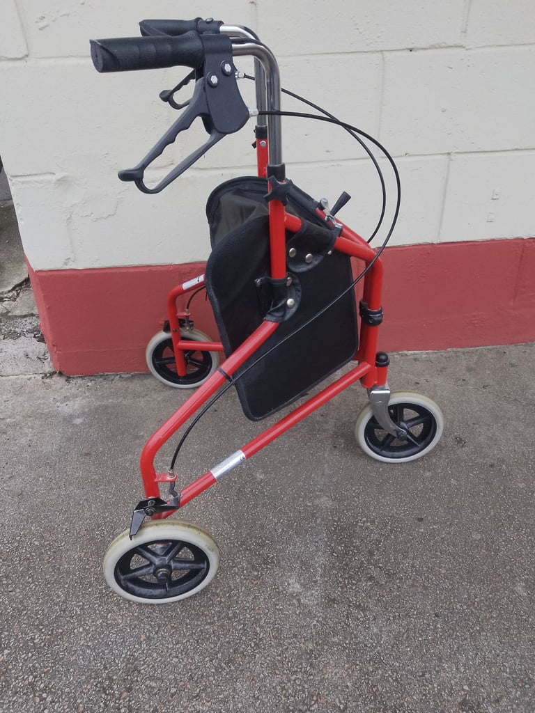 image for 🛑 FREE DELIVERY, VIRTUALLY BRAND NEW CONDITION, FOLDING FRAME ASSISTANCE WALKING AID 