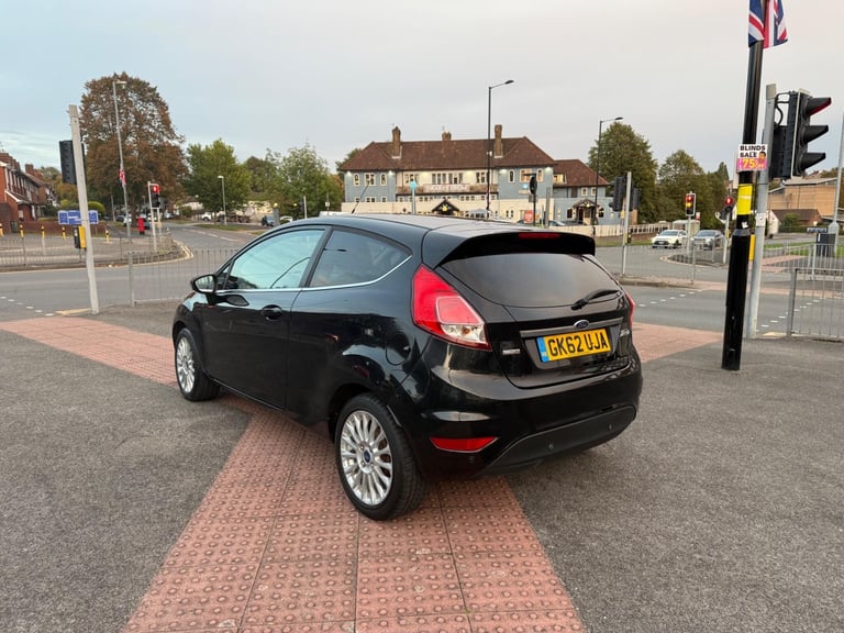 2013 Ford Fiesta 1.0T EcoBoost Titanium Euro 5 (s/s) 3dr HATCHBACK Petrol Manual