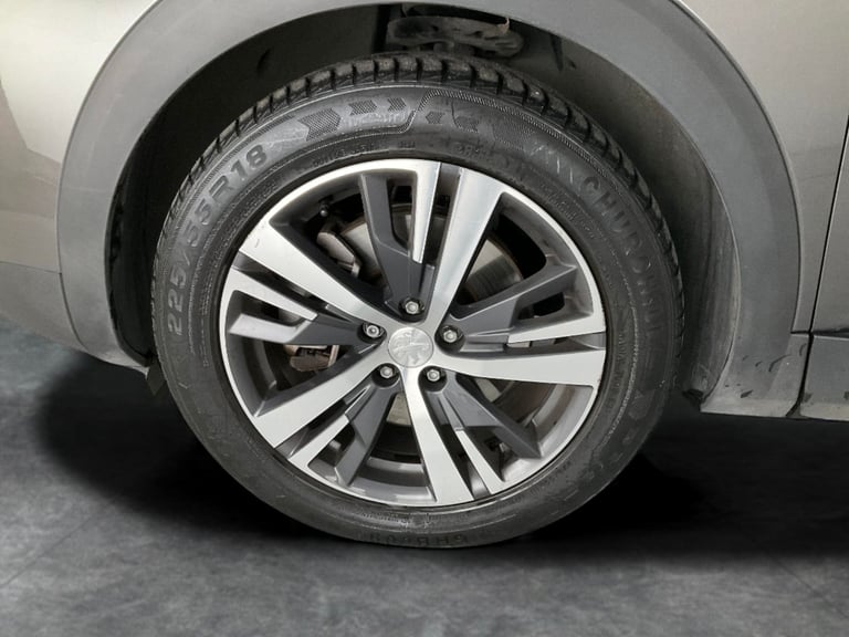 2024 Peugeot 3008 1.6 12.4kWh Allure SUV 5dr Petrol Plug-in Hybrid e-EAT Euro 6 (s/s) (180 ps Suv...