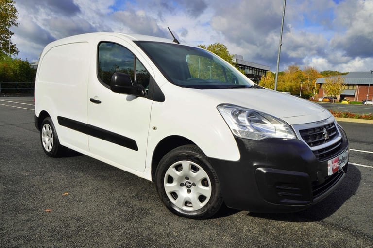 2018 Peugeot Partner 1.6 Partner Professional L1 Blue HDi + EURO 6 Panel Van Diesel Manual