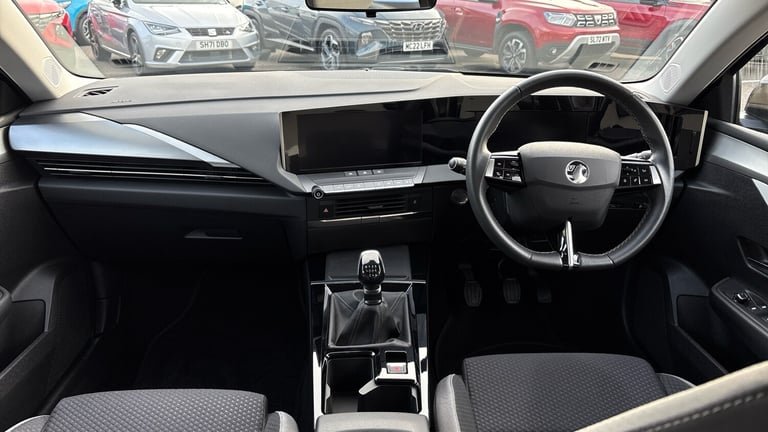 2022 Vauxhall Astra 1.2 Turbo Design 5dr HATCHBACK PETROL Manual