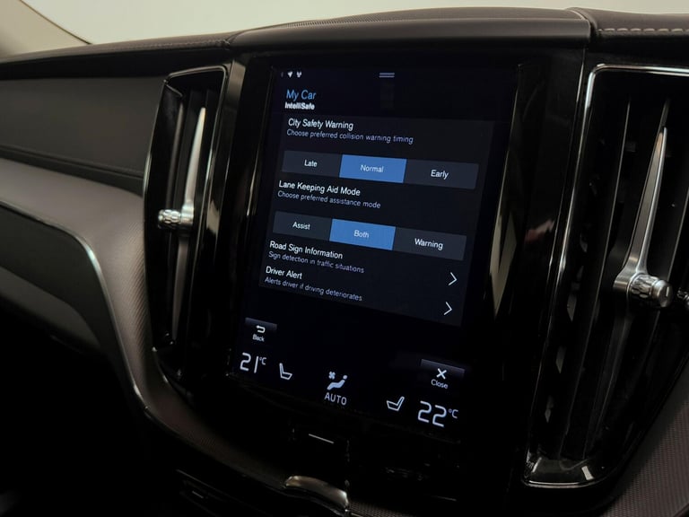 2021 Volvo XC60 Inscription Pro B5 (Diesel) ESTATE Diesel/Electric Hybrid Automatic