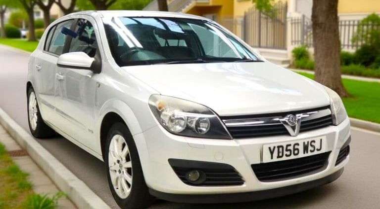 image for 2006 Vauxhall Astra 1.8 Automatic Elite 79000 Miles. LEATHER Seats . ULEZ Free . CHEAP AUTO . HAT...