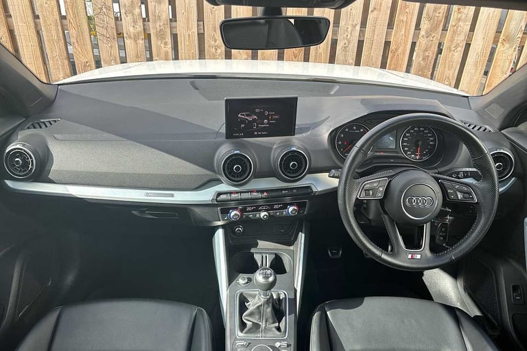 2023 Audi Q2 35 TFSI S Line 5dr SUV PETROL Manual