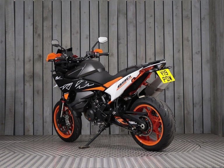 2023 Y KTM 890 SMT