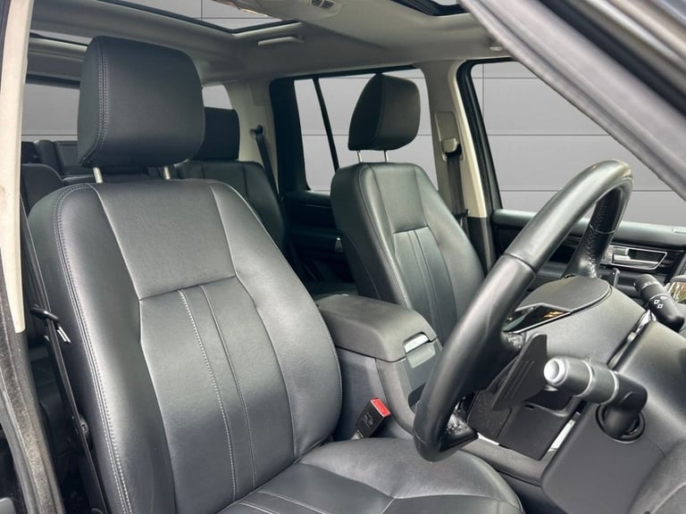 2016 Land Rover Discovery 4 3.0 SD V6 Graphite SUV 5dr Diesel Auto 4WD Euro 6 (s/s) (256 bhp) EST...