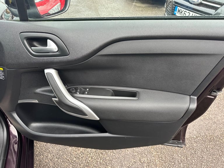 2016 DS Automobiles DS 4 1.6 BlueHDi Elegance Euro 6 (s/s) 5dr HATCHBACK Diesel Manual