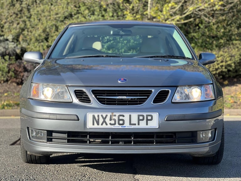 Saab 9-3 2.0T Vector 4dr Petrol Manual - Image 2