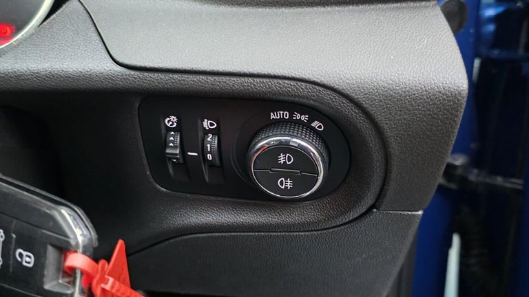 2019 Vauxhall Grandland X 1.2 Turbo Sport Nav Euro 6 (s/s) 5dr HATCHBACK Petrol Manual