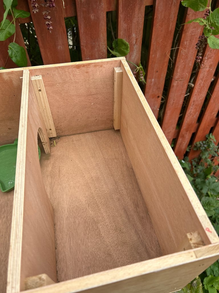 Tortoise table 