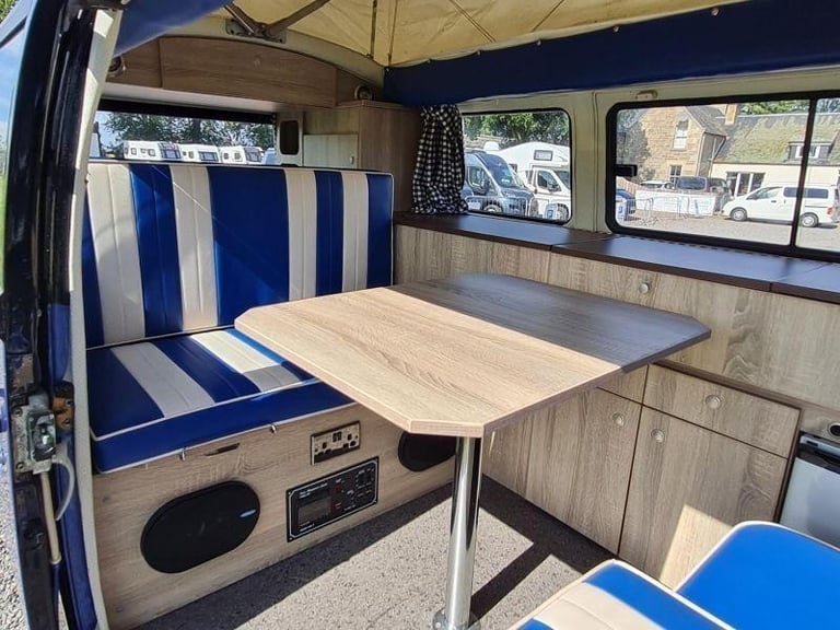 Volkswagen T2 Campervan