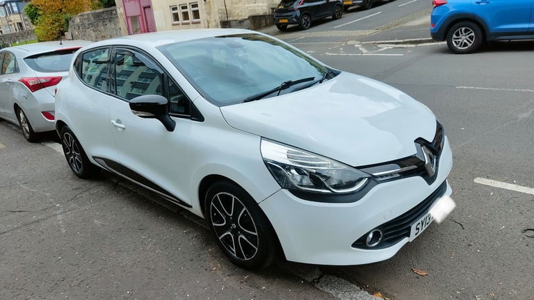 Renault, CLIO, Hatchback, 2013, Manual, 1461 (cc), 5 doors