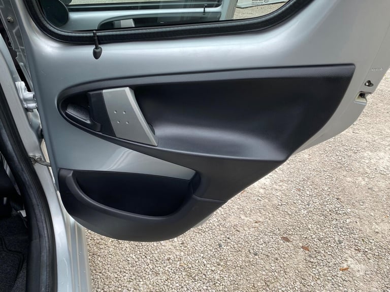2012 Toyota AYGO 1.0 VVT-i Ice 5dr HATCHBACK PETROL Manual
