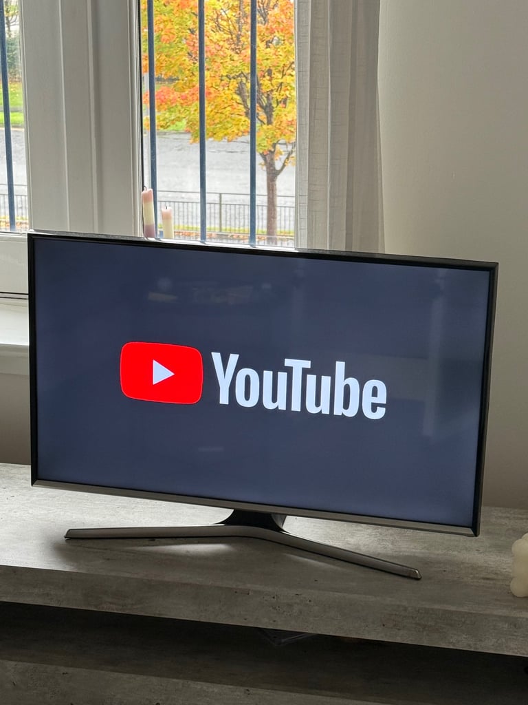 image for Samsung smart tv 32 inch