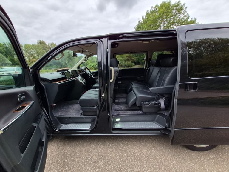 2009 Nissan Elgrand Highway Star 2.5 V6 Auto 8 Seater MPV 57k Miles only Ulez Compliant MPV Petro...