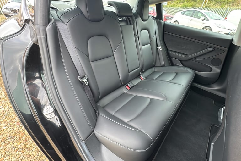  Tesla Model 3 dual Motor Long Range Saloon 4dr Electric Auto 4wde 346 Ps