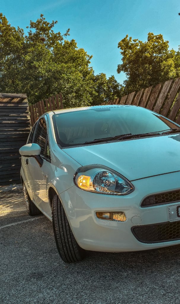 Fiat, PUNTO, Hatchback, 2012, Manual, 1242 (cc), 3 doors