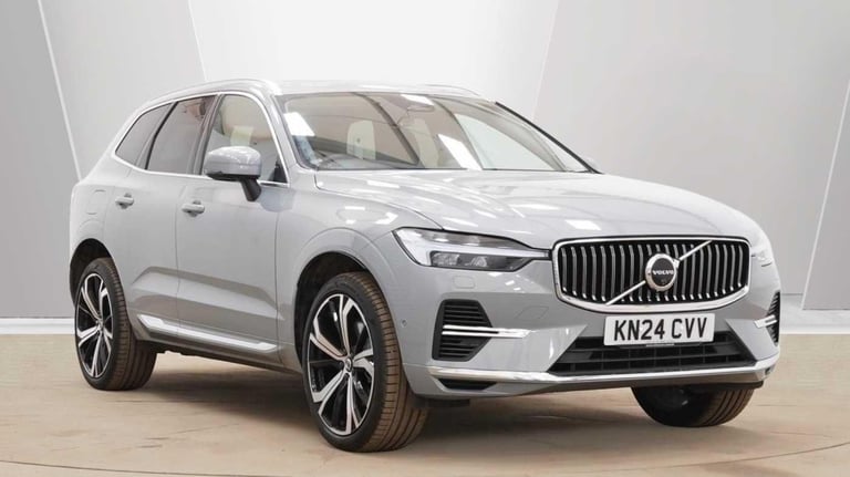 image for 2024 Volvo XC60 2.0h T8 Recharge 18.8kWh Ultimate Dark Auto AWD Euro 6 (s/s) 5dr ESTATE Petrol/El...