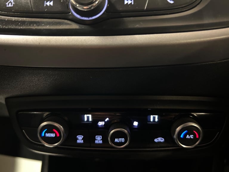 2018 Vauxhall Crossland X 1.6 Turbo D ecoTEC SE Euro 6 (s/s) 5dr HATCHBACK Diesel Manual