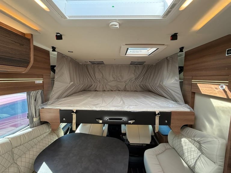 Knaus Sun I 700 LEG 6 Berth 4 Belts Luxury A Class Motorhome