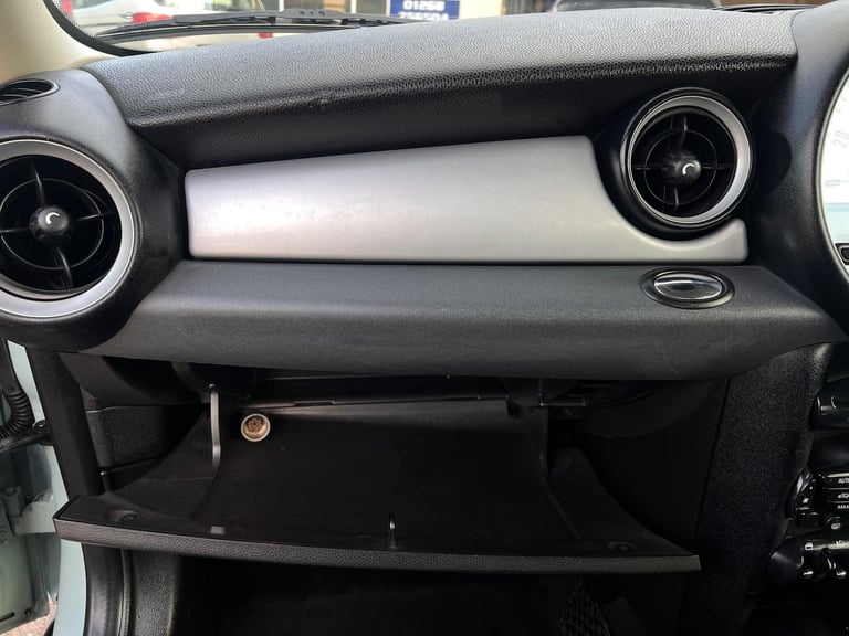 2012 MINI Hatch 1.6 One Euro 5 3dr HATCHBACK Petrol Manual