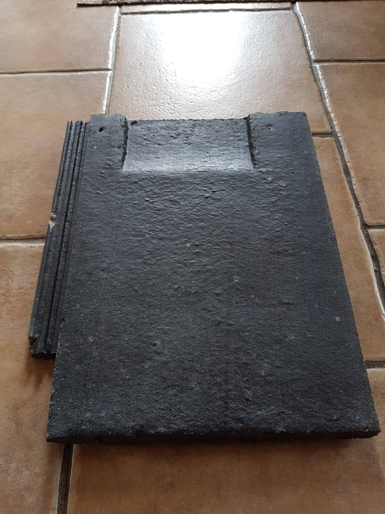 Bangor Blue slates garnish step kerbs scill cobblestone chimney pot's roof ridge floor tiles 