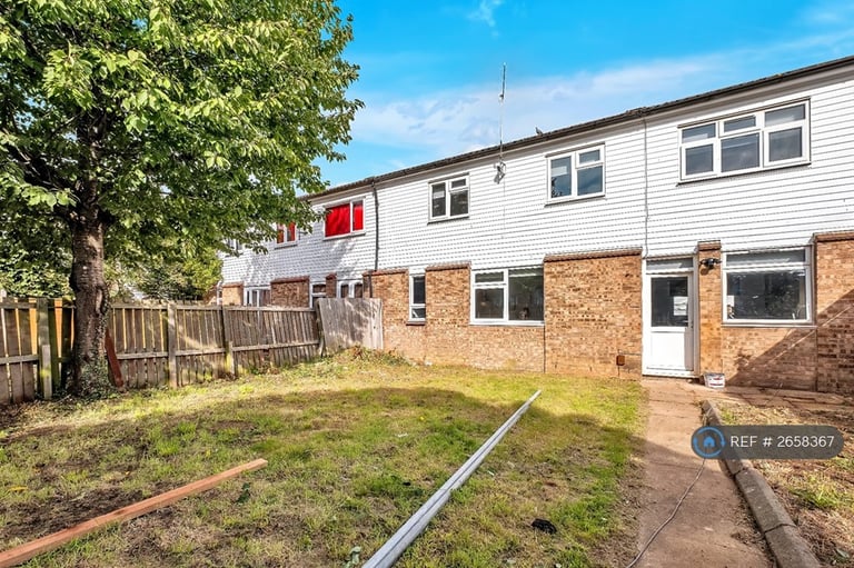 Studio flat in Norburn, Bretton, Peterborough, PE3 (#2658367)
