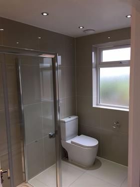 3 bedroom flat in GREAT NORTH WAY, HENDON, NW4 1PP