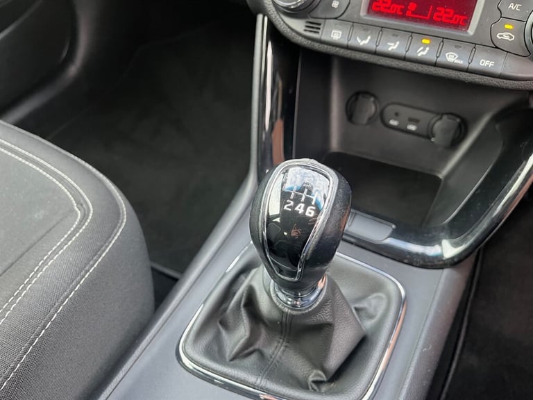 2014 Kia Ceed 1.6 CRDi 3 EcoDynamics 5dr HATCHBACK DIESEL Manual