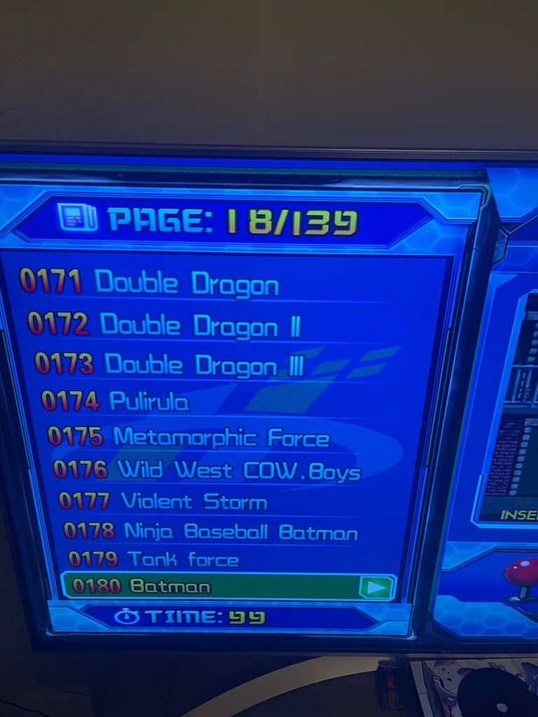 Pandora gameing box with over a 1000 retro  games on 