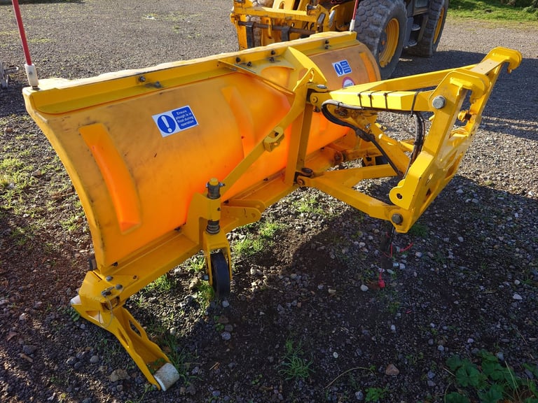 2017 Econ Snow Plough For Truck Telehandler Tractor c/w storage frame