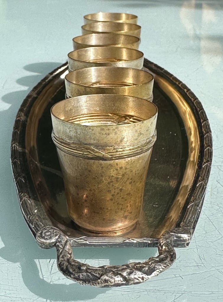 ANTIQUE FRENCH HUNTING SHOT CUP SET OF SIX STIRRUP CUPS & TRAY - 1900s - WILL POST!