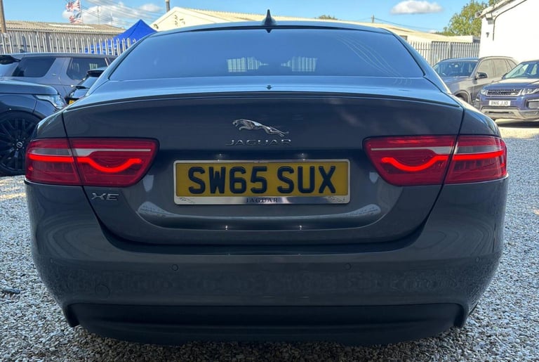 JAGUAR XE 2.0 d R-Sport 2016