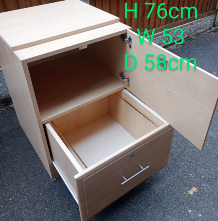 image for Drawer/cabinet (can deliver)