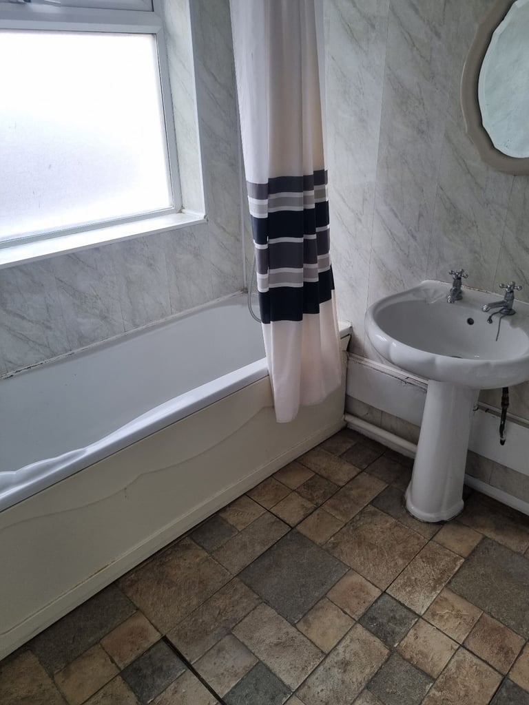 3 bed terraced house for rent in Leveson St, Longton, Stoke-On-Trent, ST3 4LH