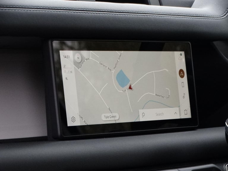 2024 Land Rover Defender 90 3.0 D250 MHEV Hard Top SUV Auto 4WD SWB Euro 6 (s/s) 3dr PANEL VAN Di...