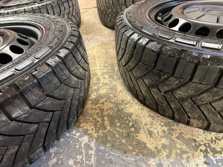 VW Transporter T5 T6 Genuine Steel Wheels x 4 Black