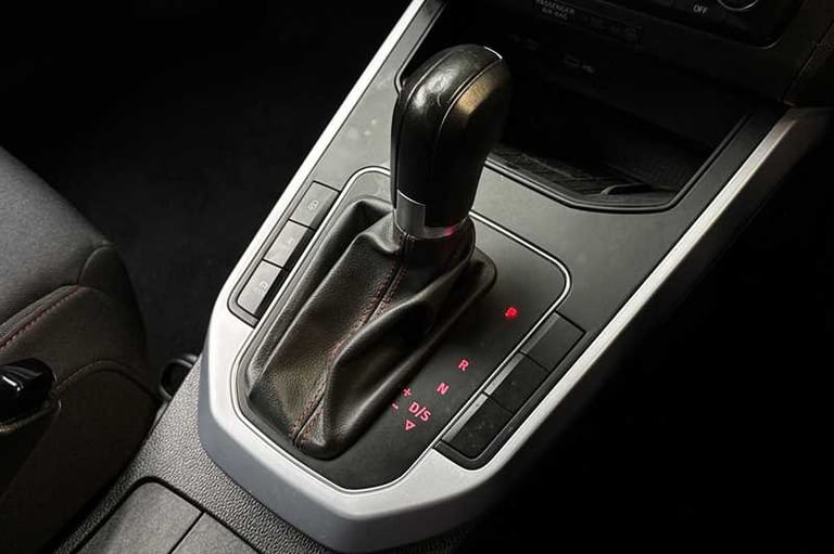 2022 SEAT Arona 1.0 TSI 110 FR 5dr DSG HATCHBACK PETROL Automatic