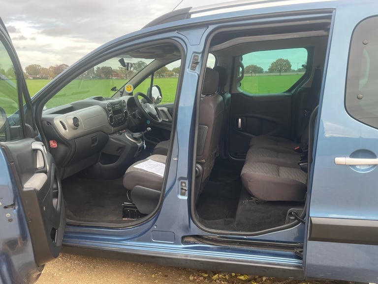 Peugeot, PARTNER TEPEE, MPV, 2010, Manual, 1560 (cc), 5 doors