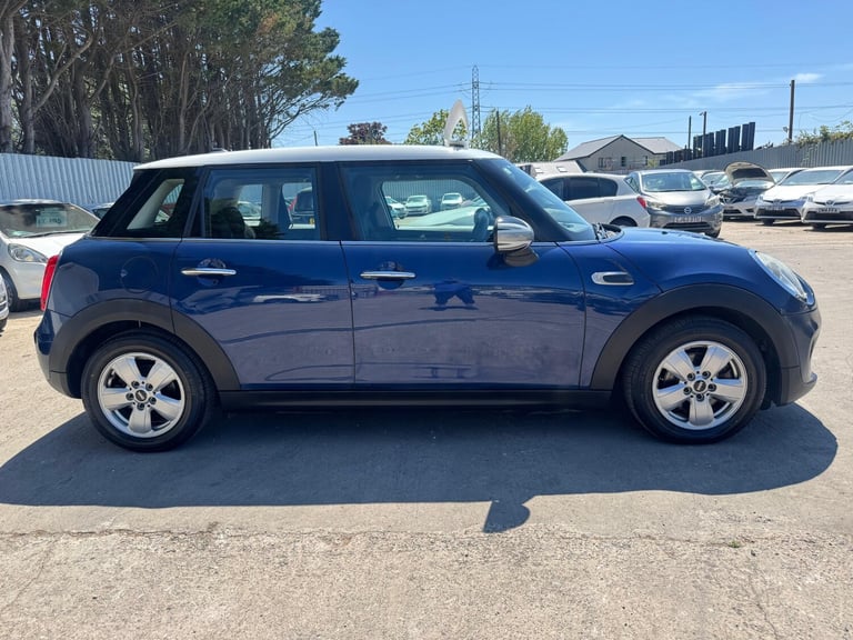 2014 MINI Cooper 1.5 AUTO 5DR Hatchback Petrol Automatic