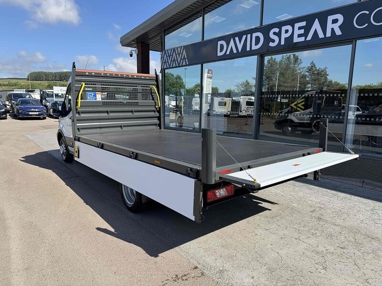  Ford Transit TDCI 130ps 350 DRW L4 Lwb 4.2 Metre Dropside with 12 Screen, A/C, Twin Rea Dropside...